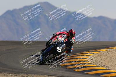 media/Oct-30-2022-CVMA (Sun) [[fb421c3cec]]/Race 10 Supersport Middleweight Shootout/